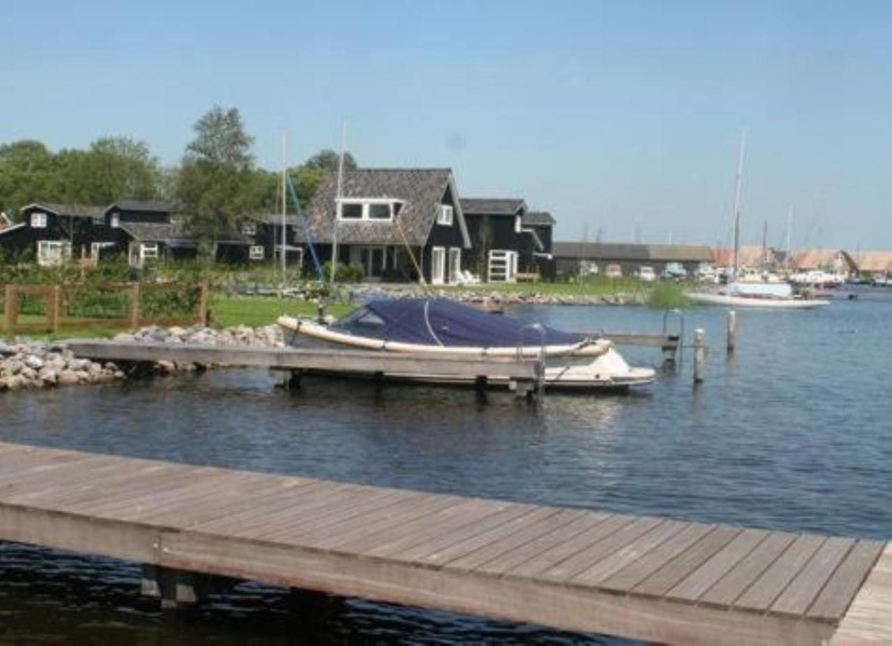 Waterpark Oan 'E Poel Hotel Grou Buitenkant foto